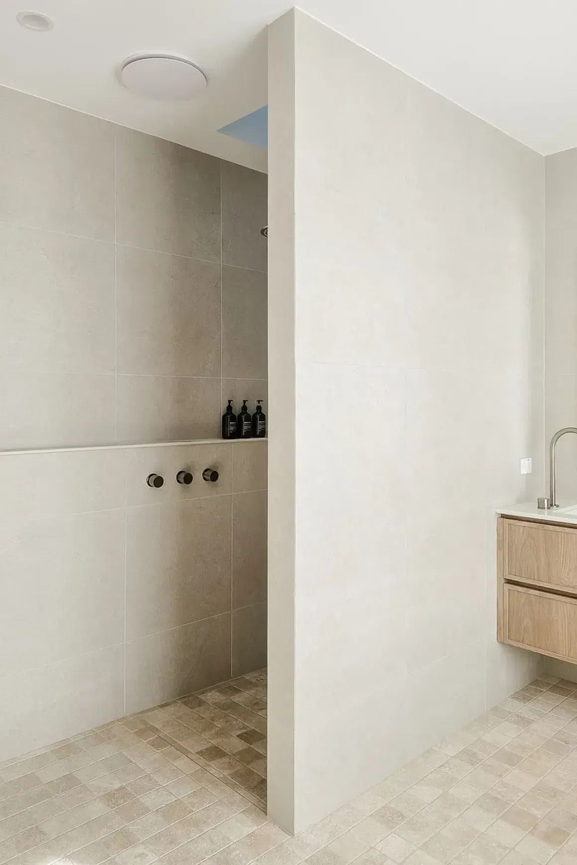 Tuscan Travertine Cobblestones