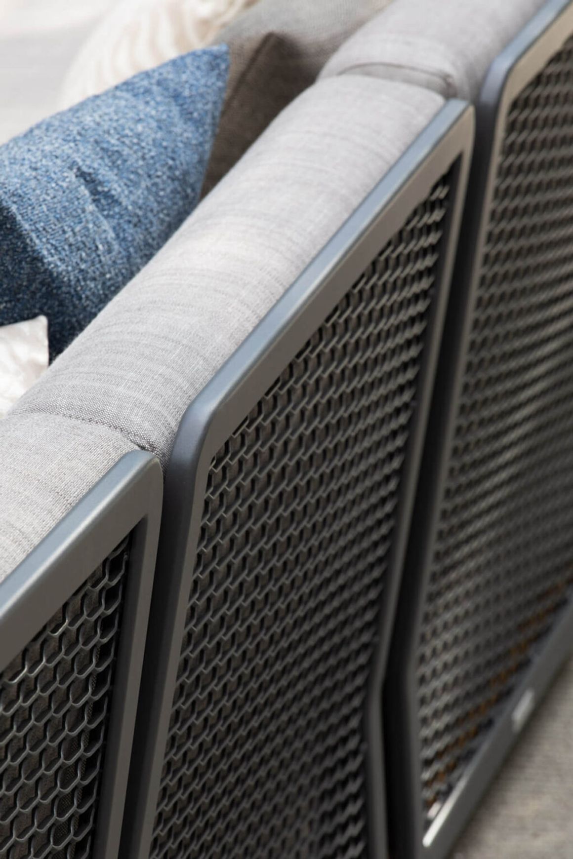 Switch Outdoor Sofa by Atmosphera