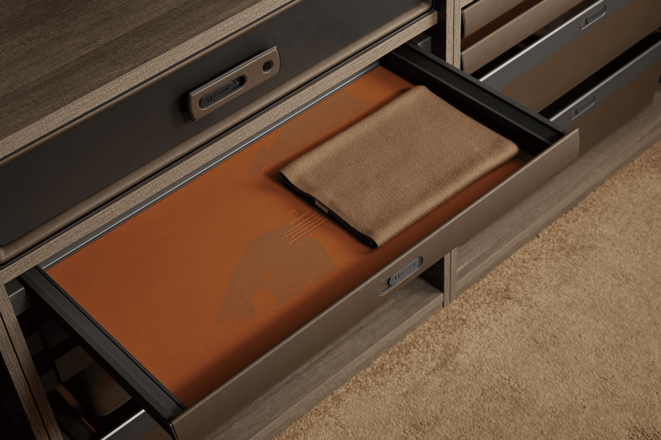 Basistem Lugano Leather Bottom Storage
