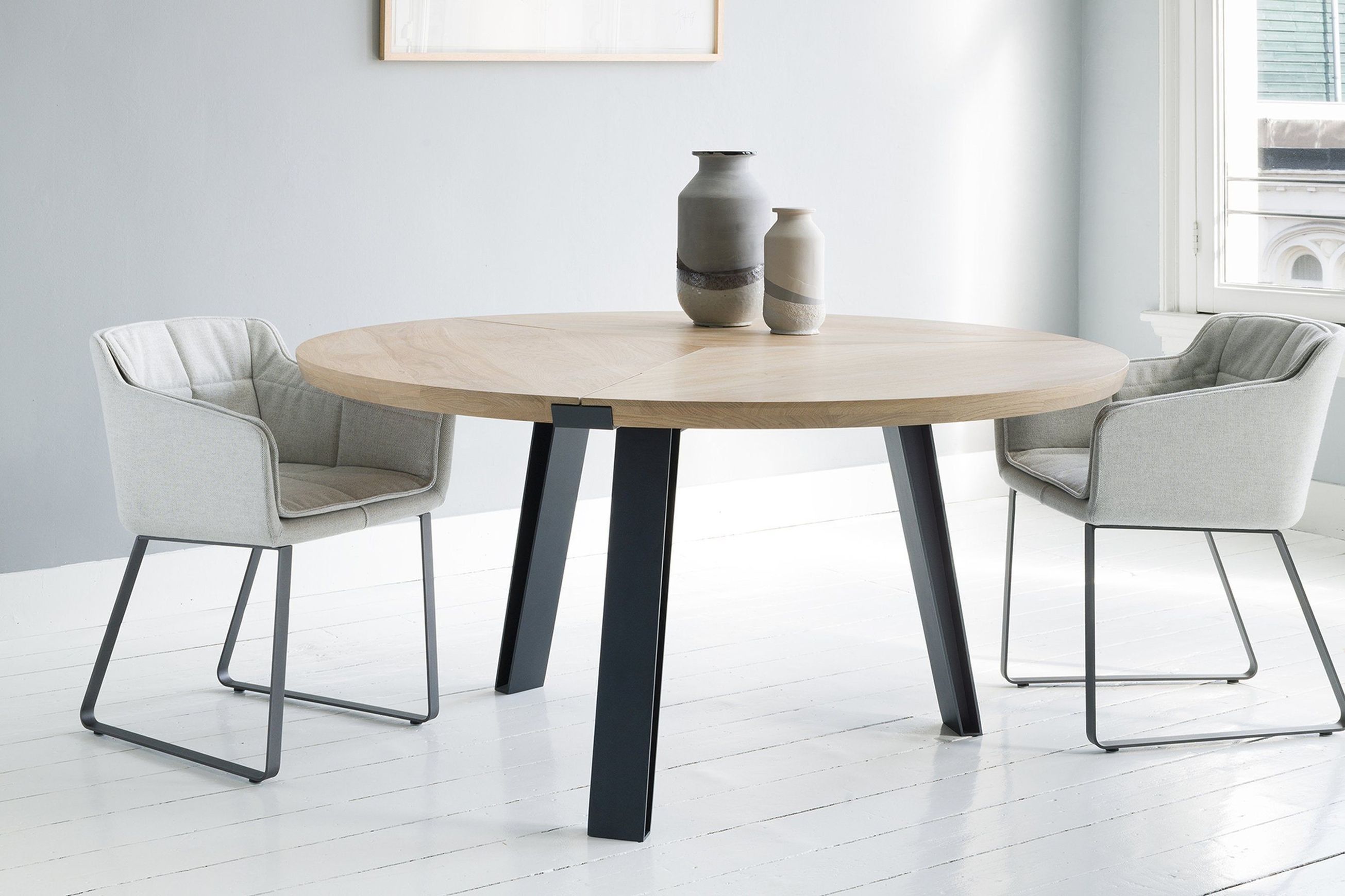 Side to Side Table Round