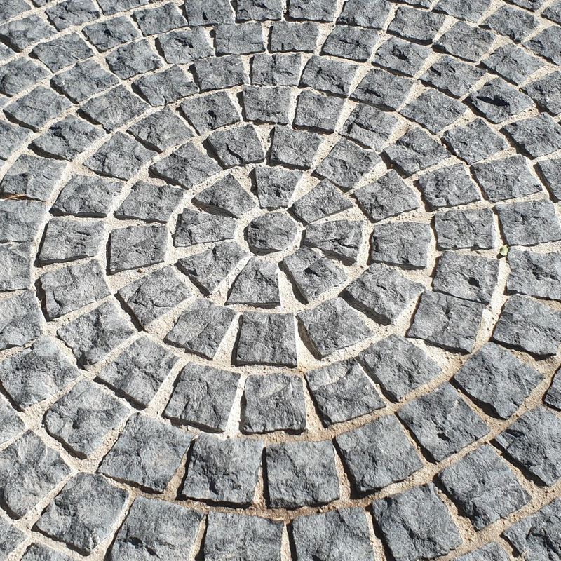 Stoneyard Urban Bluestone Cobblestone  - 100mm x 100mm