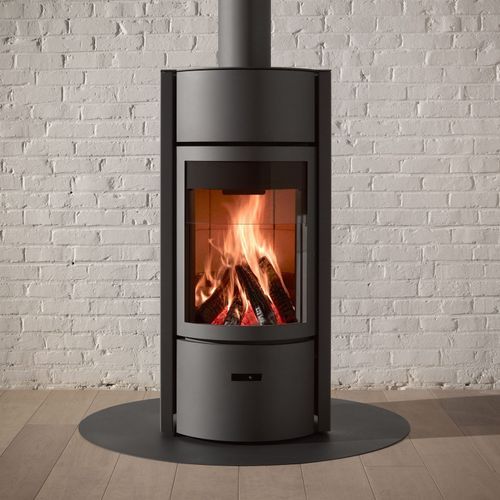 Stuv 30 Low Freestanding Wood Fireplace