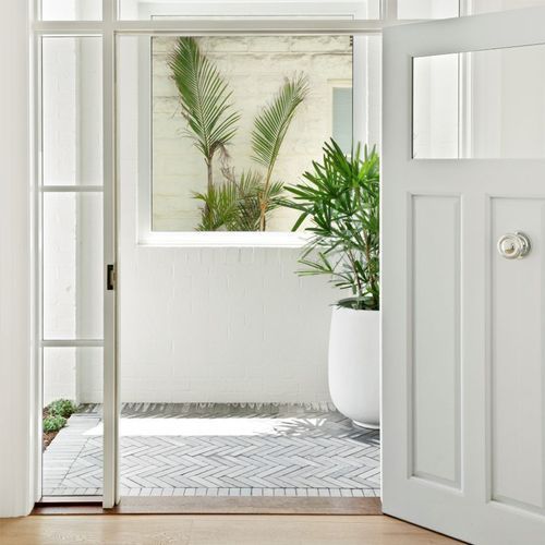 Iver Sarlat Centre Door Knob 107mm x 100mm Brushed Chrome 9405