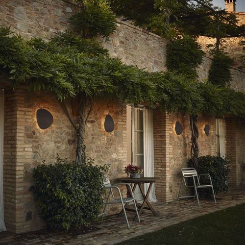 Tria 04 Outdoor Wall Light