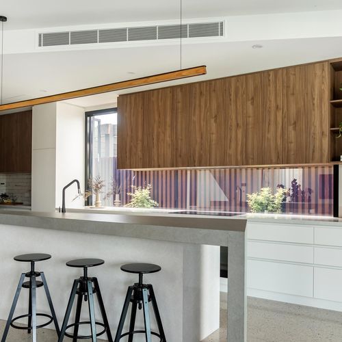 Tenn Up Pendant | American Oak - Black