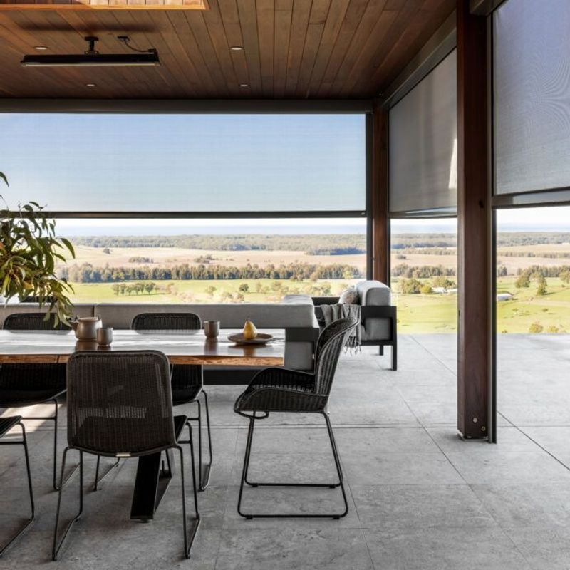 Luxaflex Evo MagnaTrack Awning