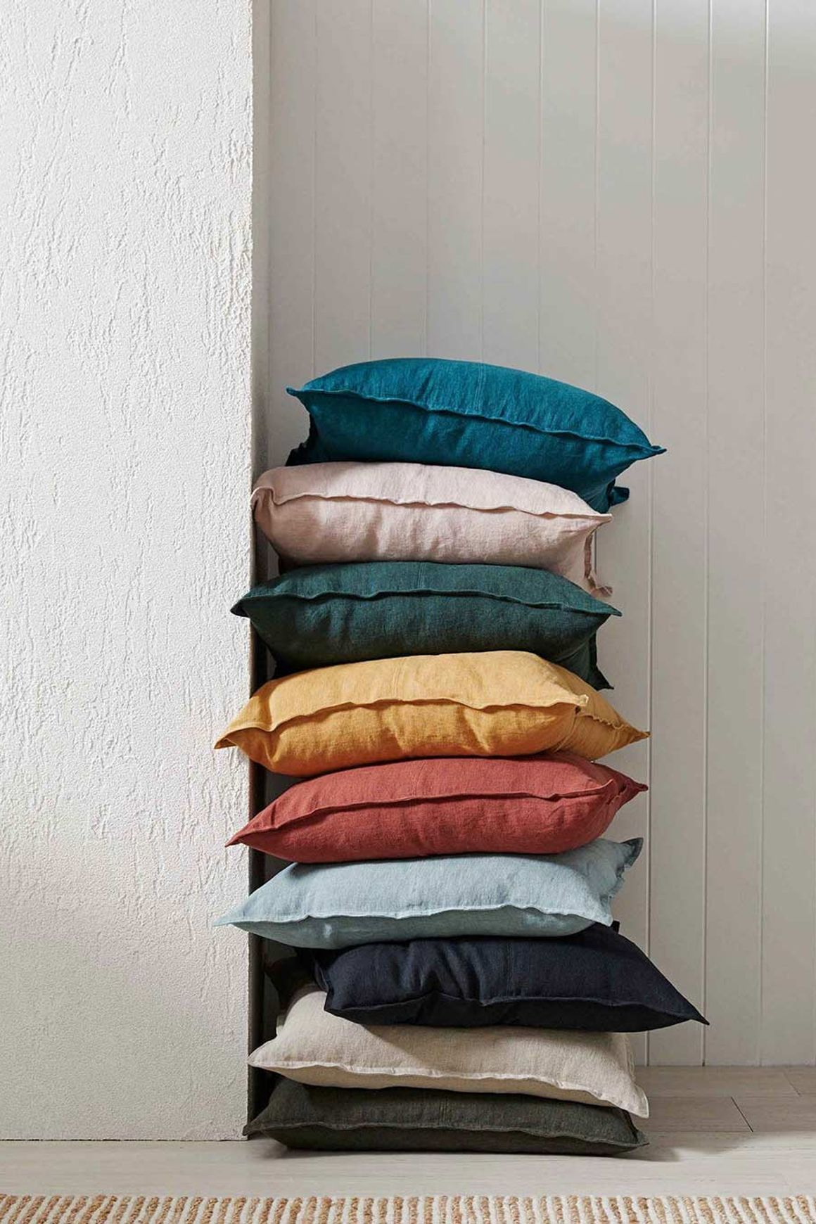Weave Home European Linen Como Cushion - Snow | Three Sizes