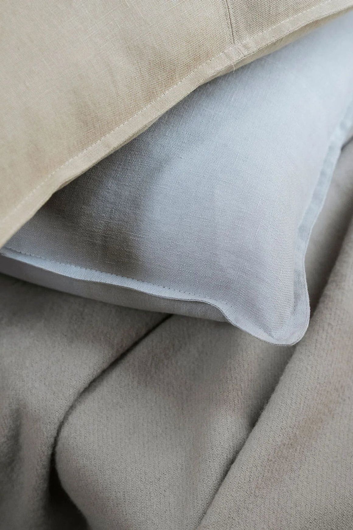 Weave European Linen Como Cushion - Oatmeal | Three Sizes