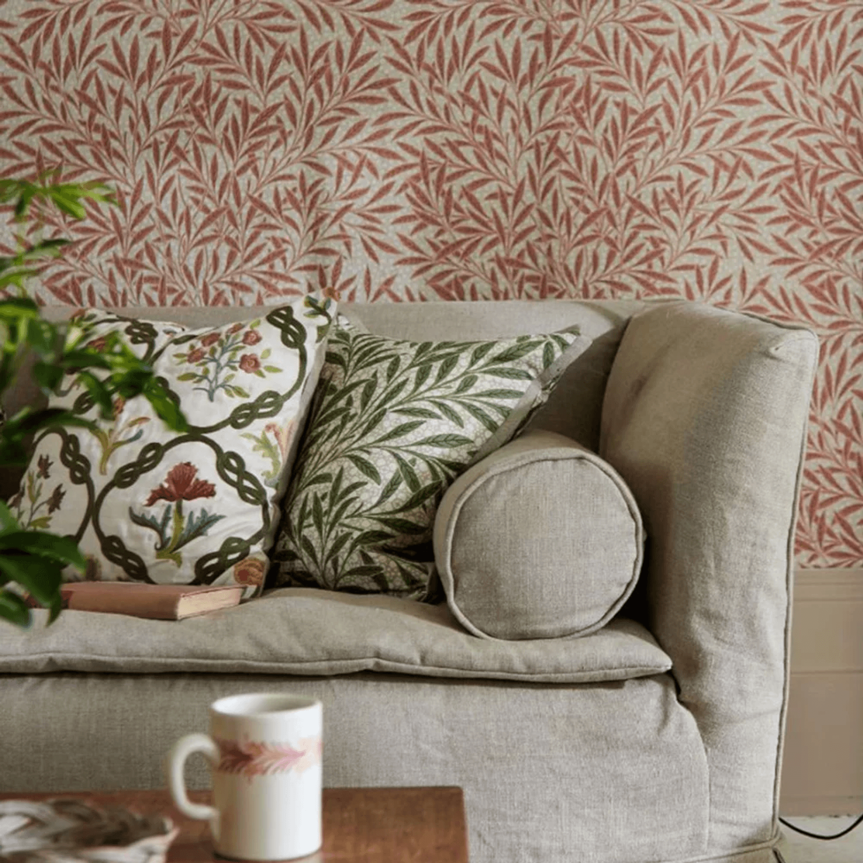 Morris & Co Wallpaper by Lahood
