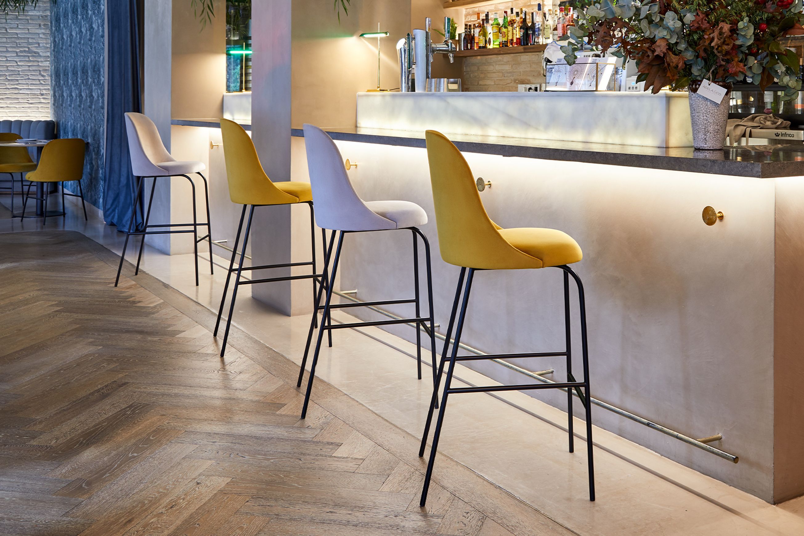 Aleta Counter Stool - Fixed
