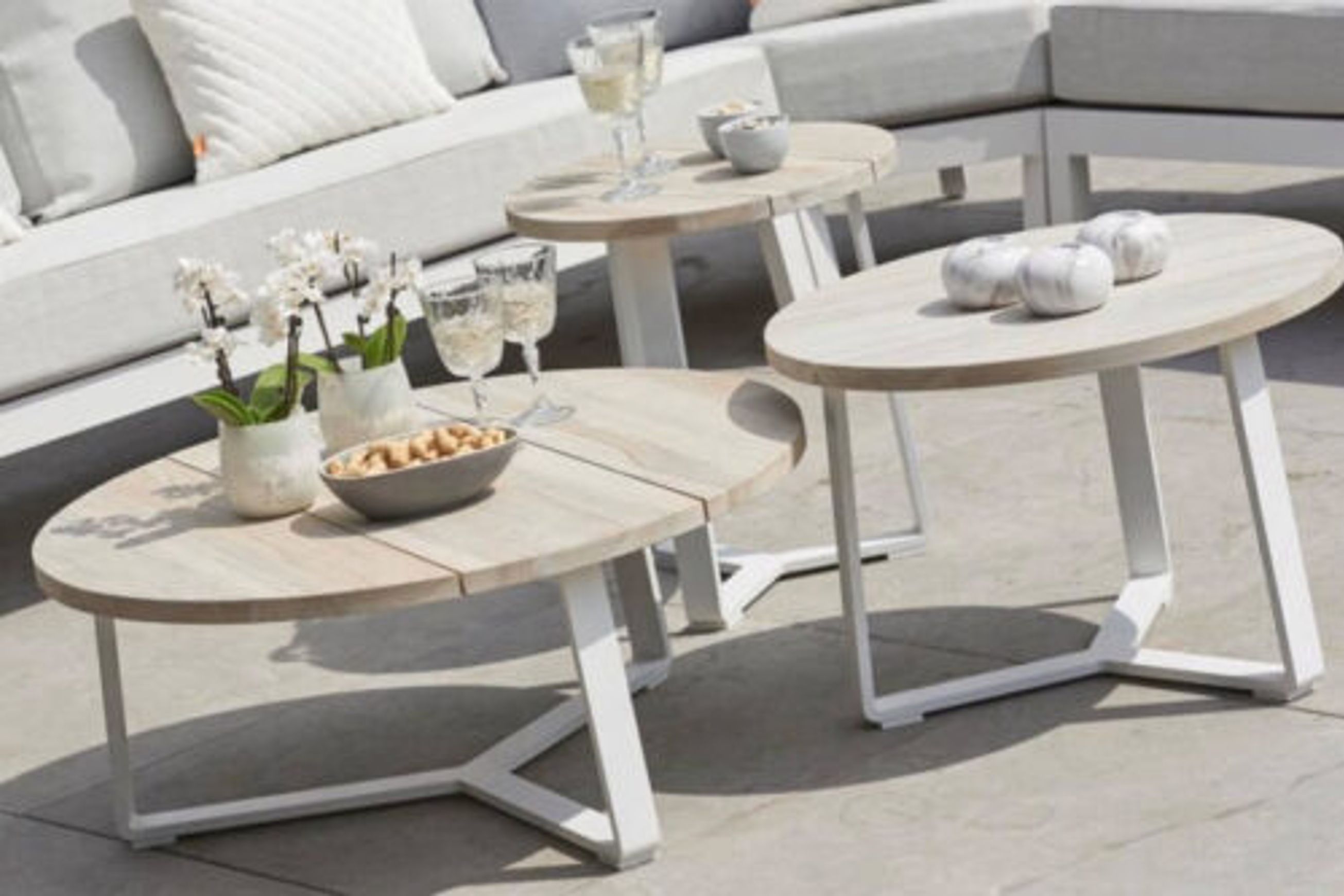 Amazone Coffee Table Set White