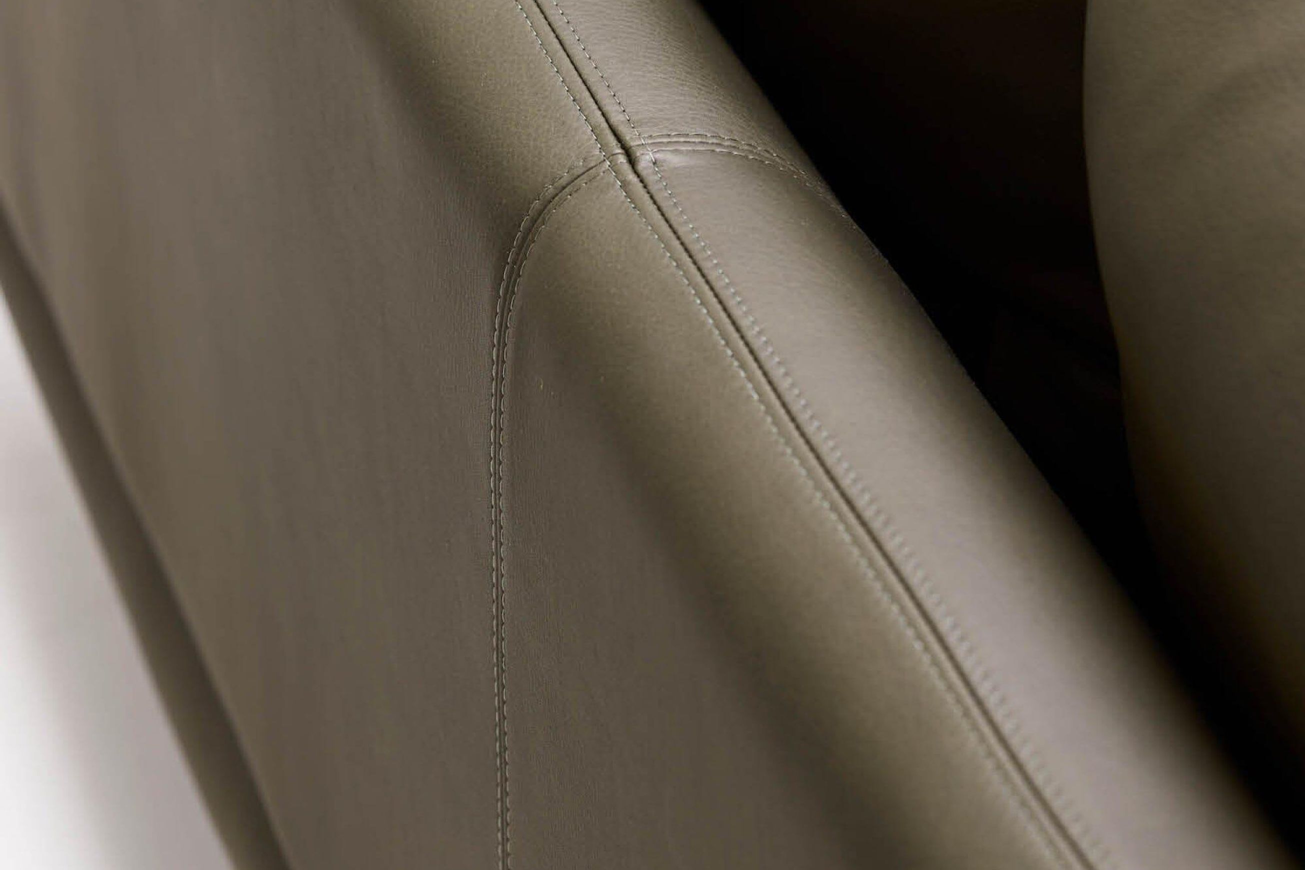 Avoca Leather Sofa