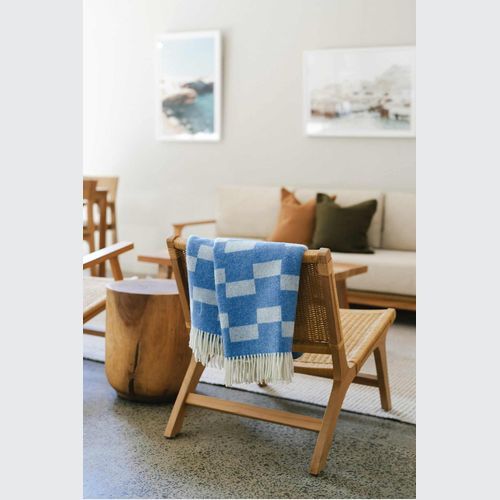 Ruanui Station Lambswool Throw - Backtrap Blue