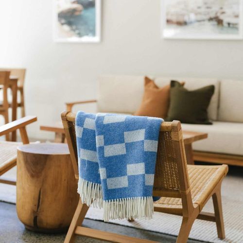 Ruanui Station Lambswool Throw - Backtrap Blue