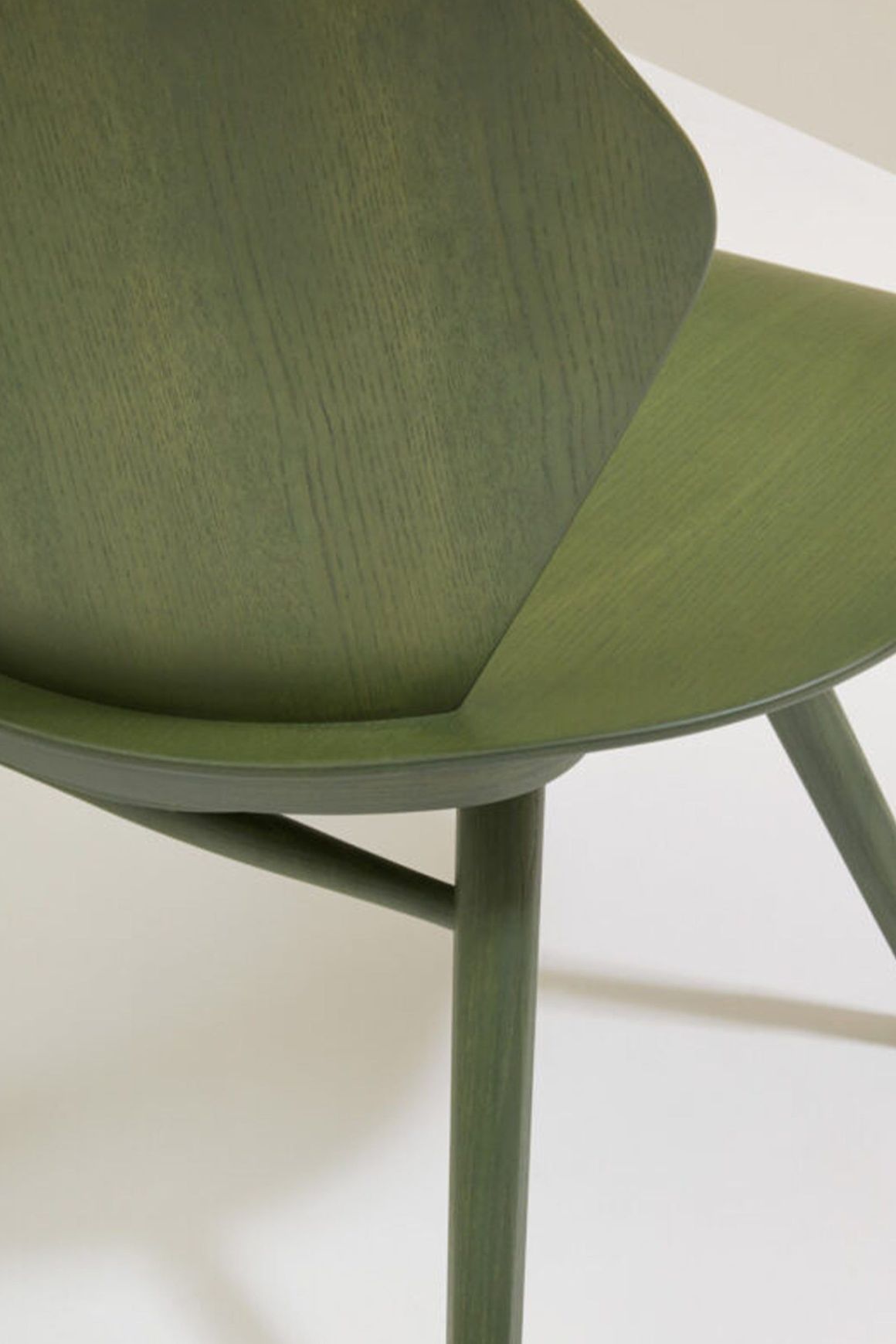 Edelweiss Lounge Chair
