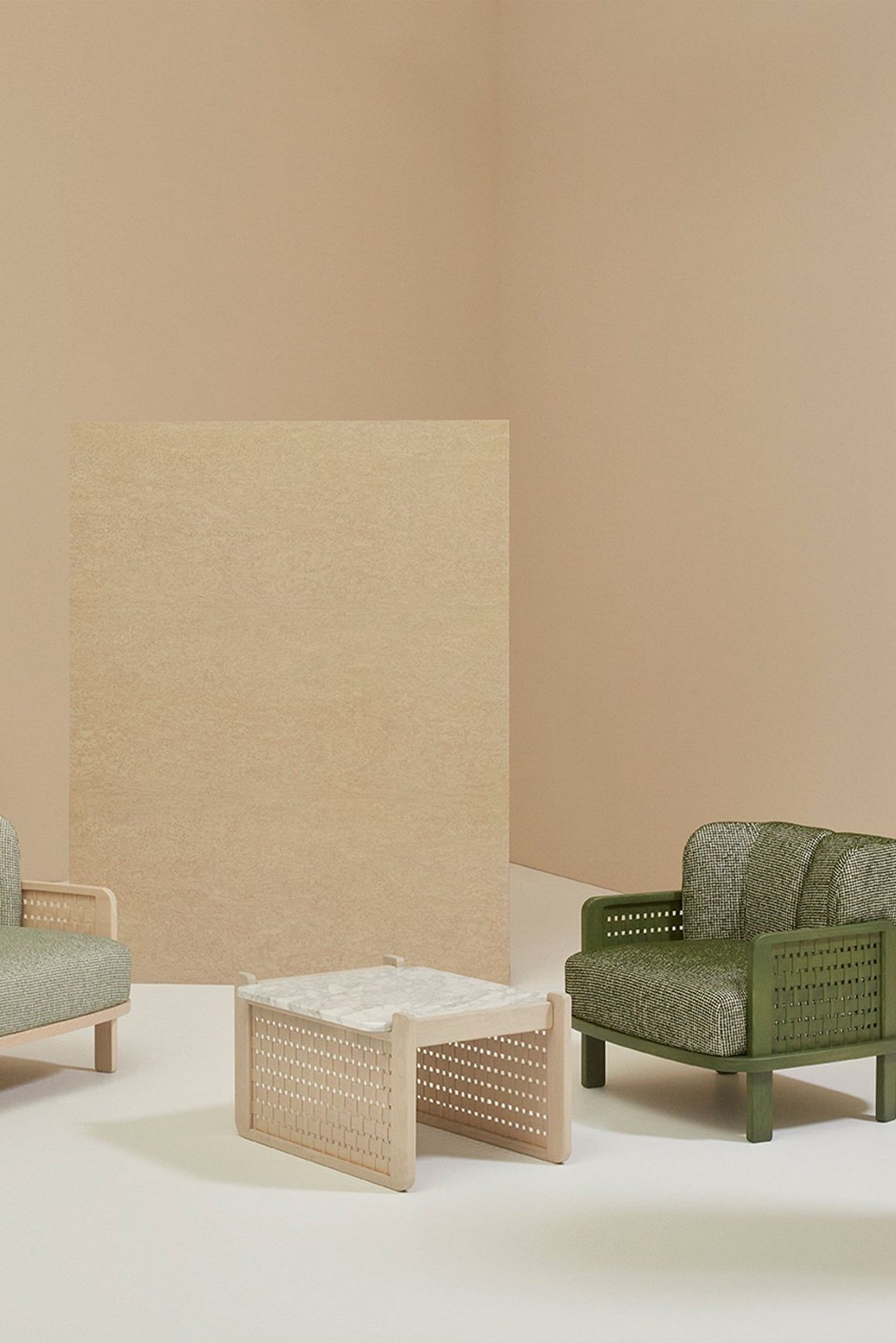 Raquette Lounge Chair