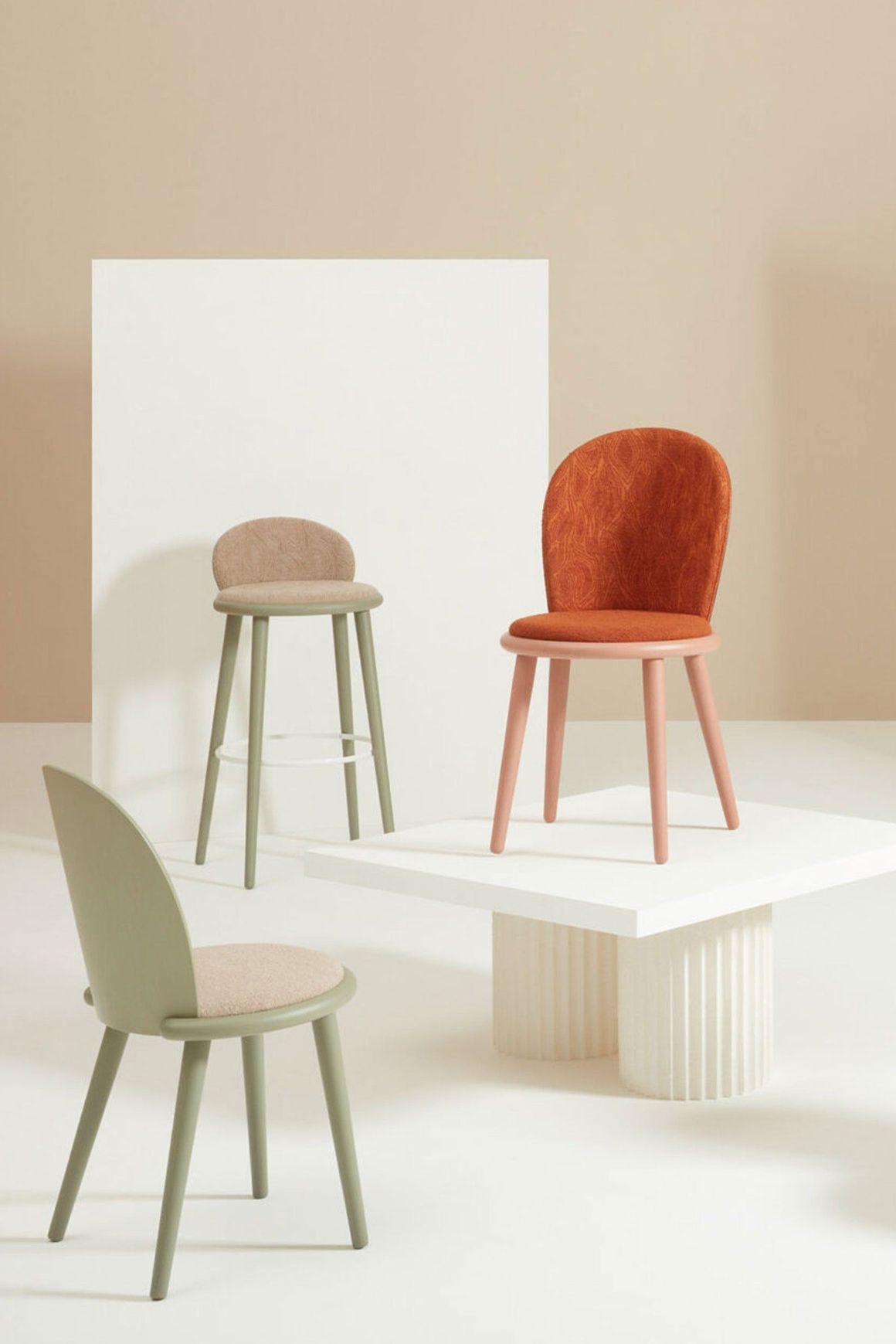 Veretta Stool