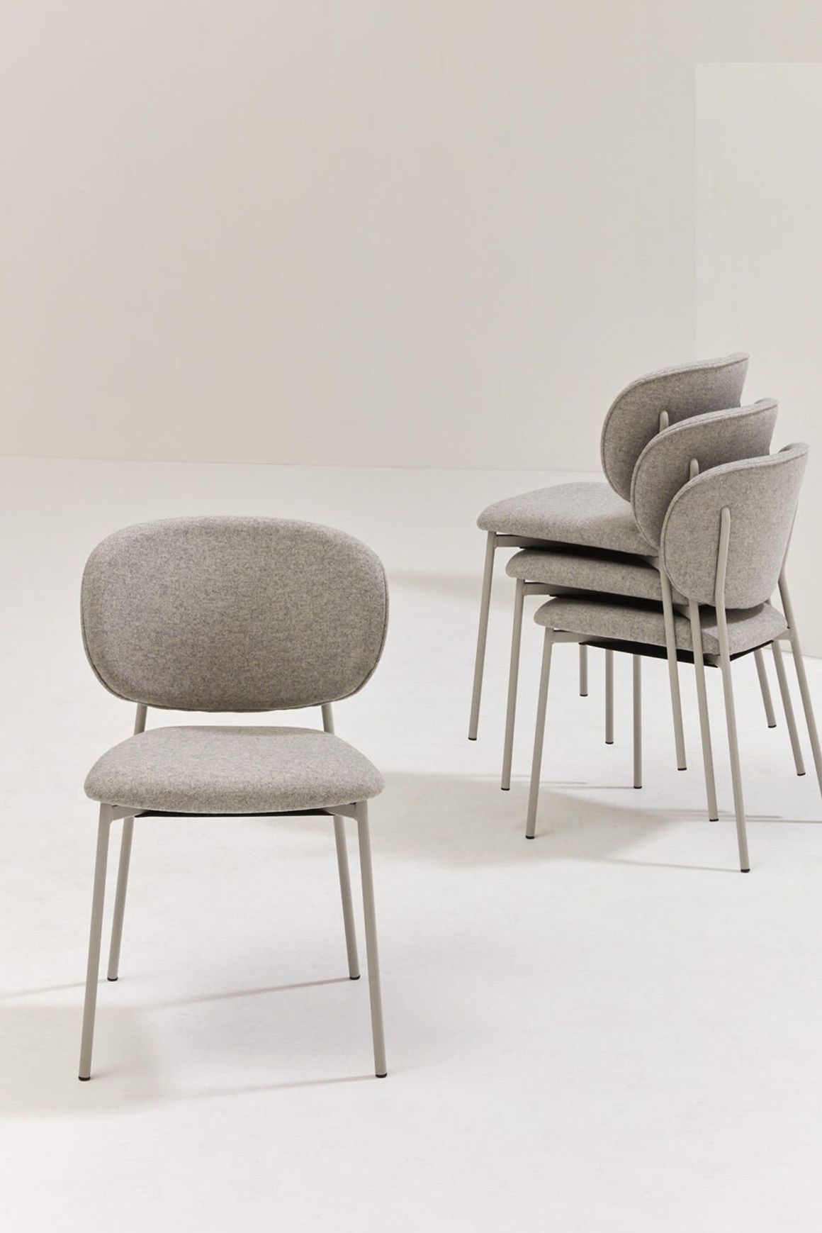 Wround Chair