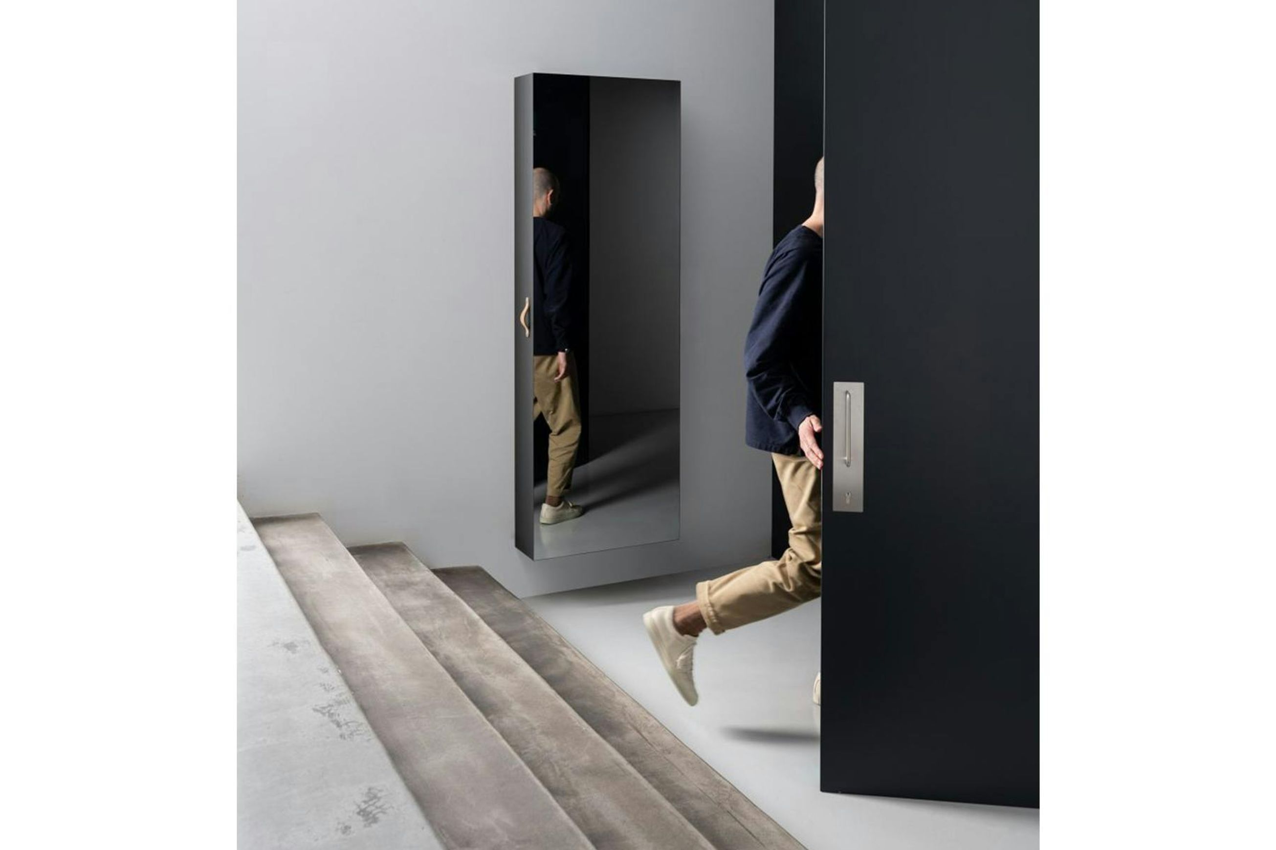 Box One Storage Mirror