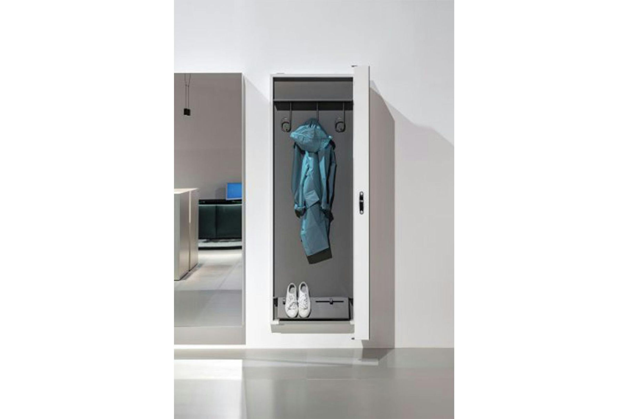 Box One Storage Mirror