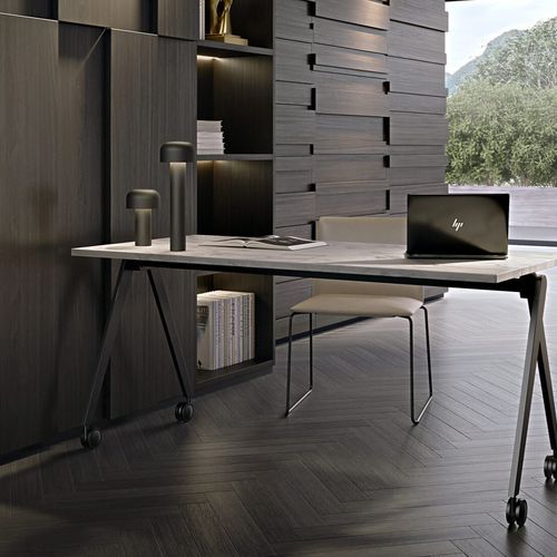 Compasso Folding Table