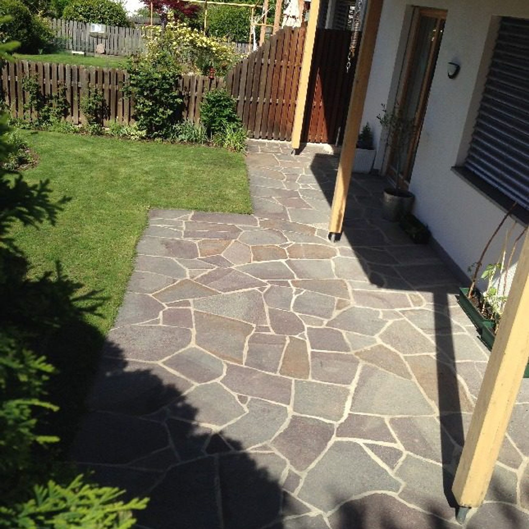 Italian Porphyry Crazy Paving