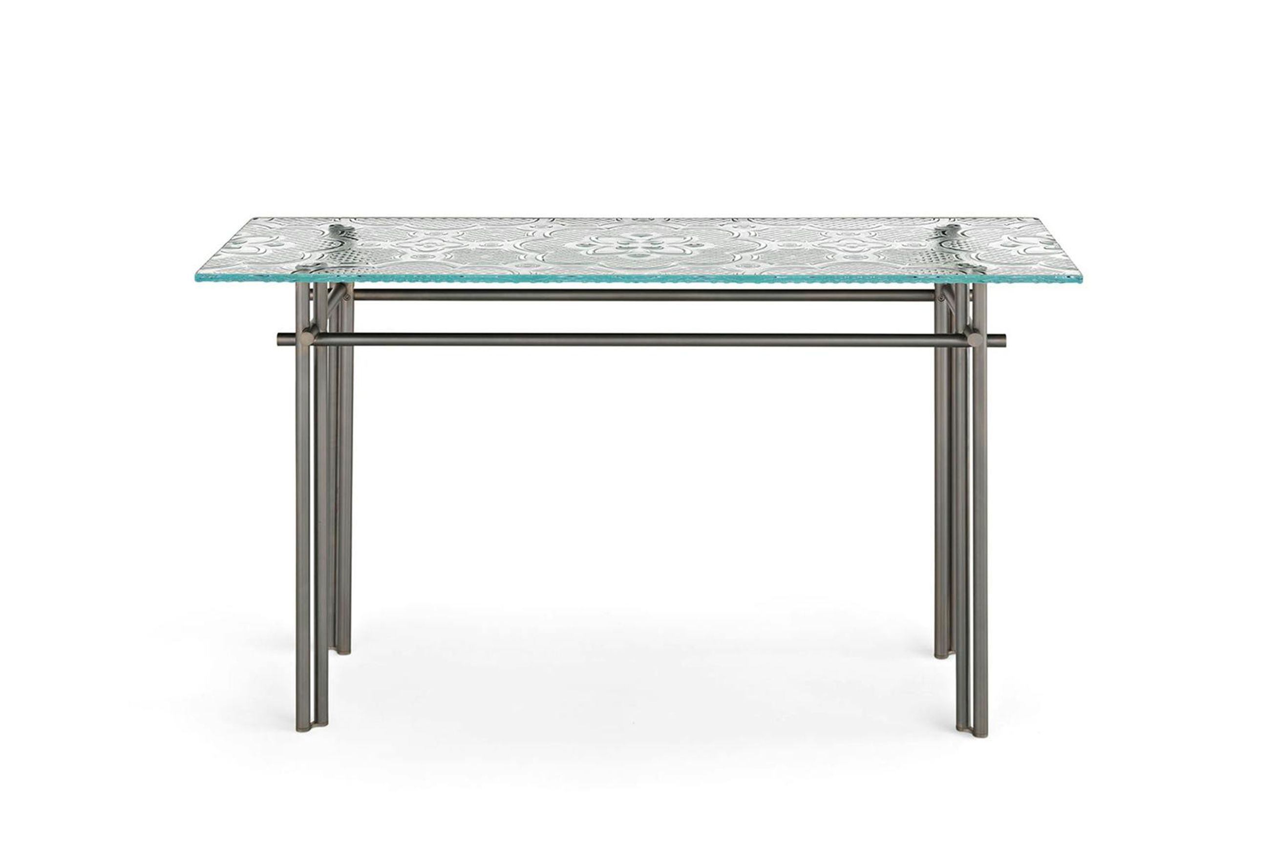 Cristaline Console