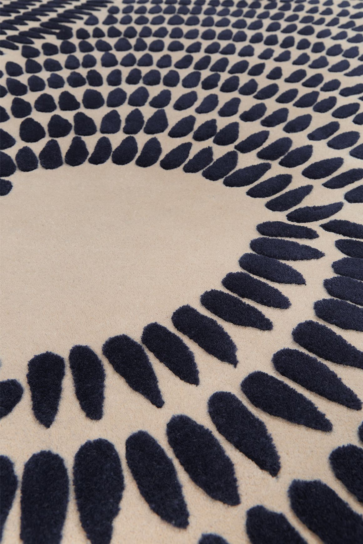 Calendar Stone l Hand Tufted Rugs