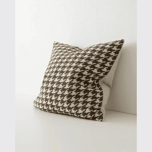 Weave Home Giovanni Cushion - Cocoa | Bouclé Houndstooth