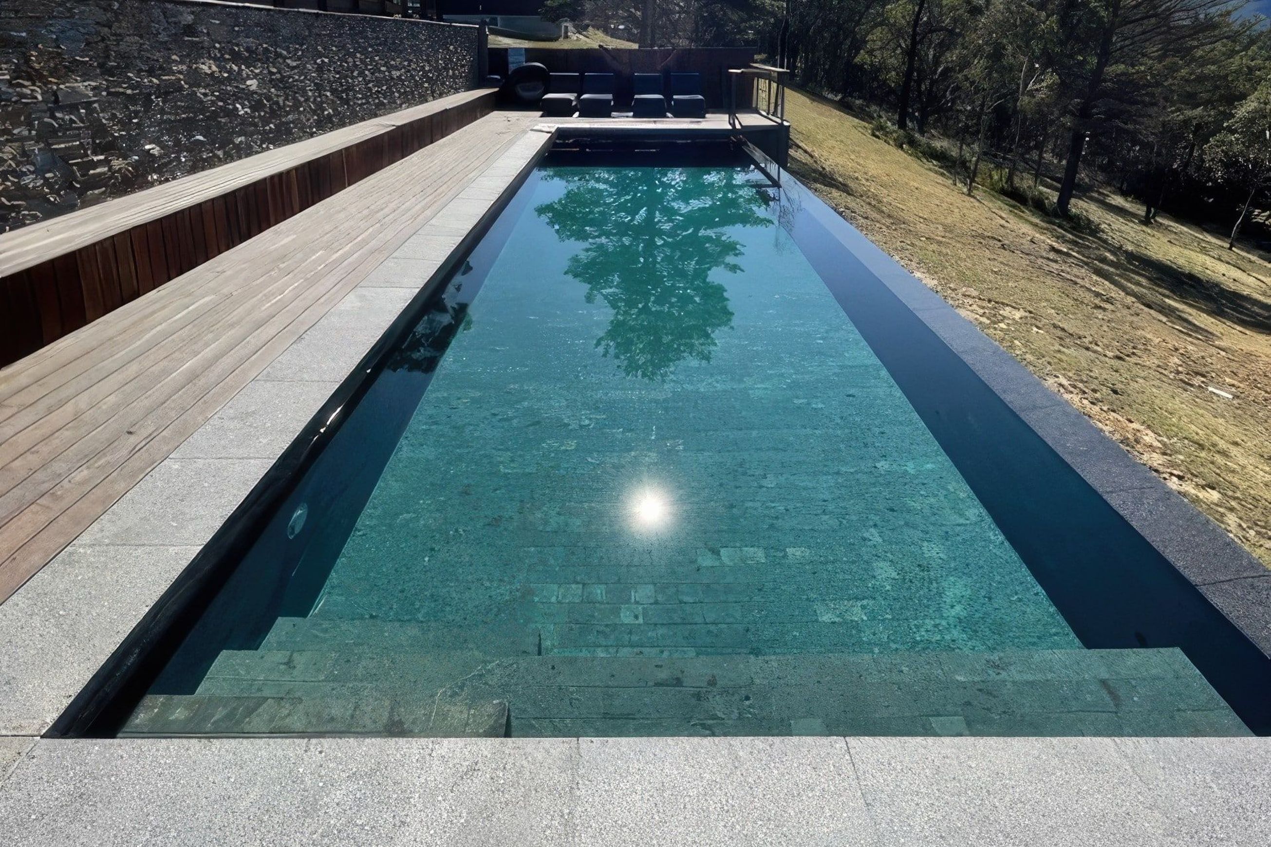Green Sukabumi Bali Stone Pool Mosaics