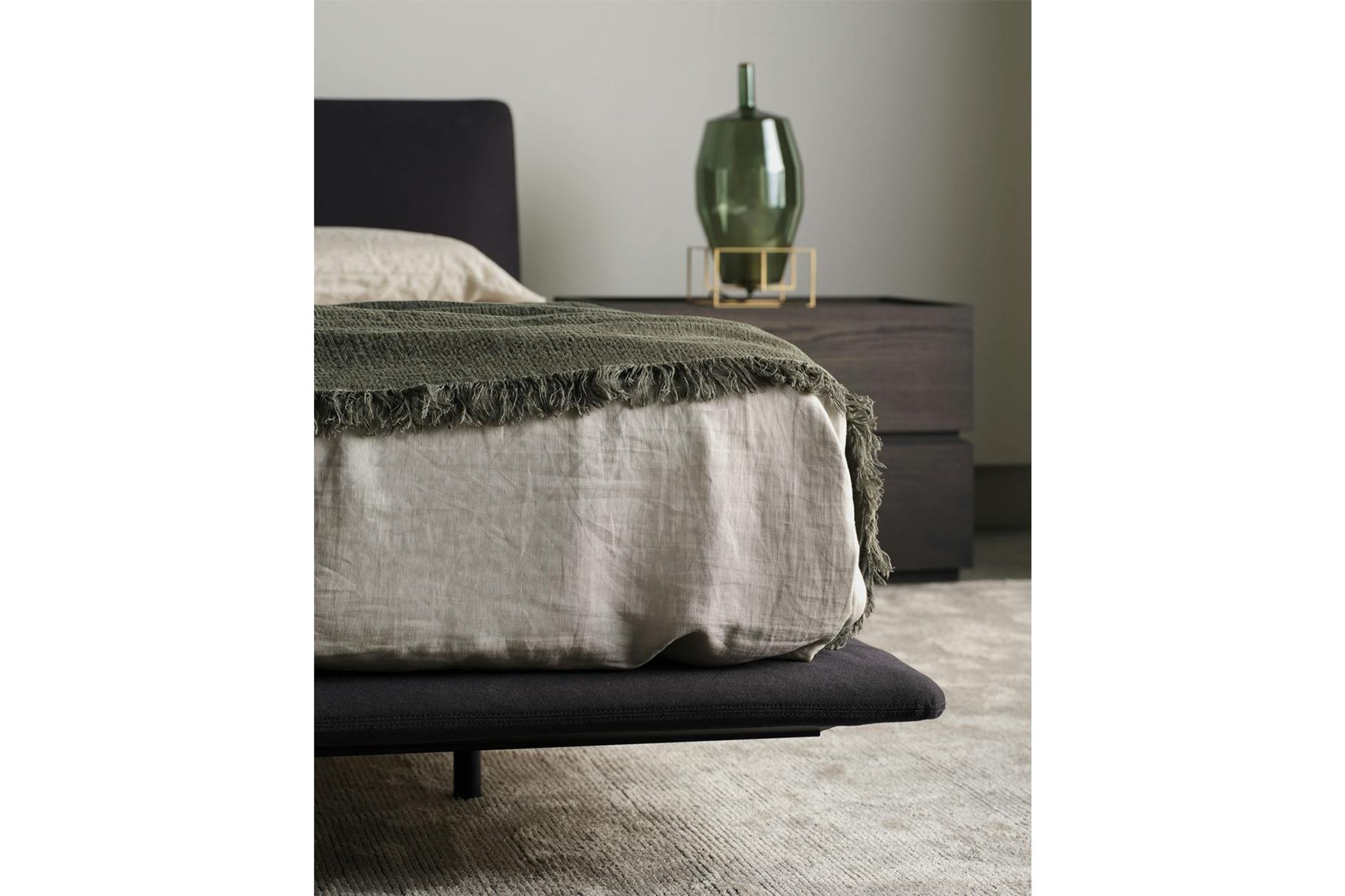 Legri Bed
