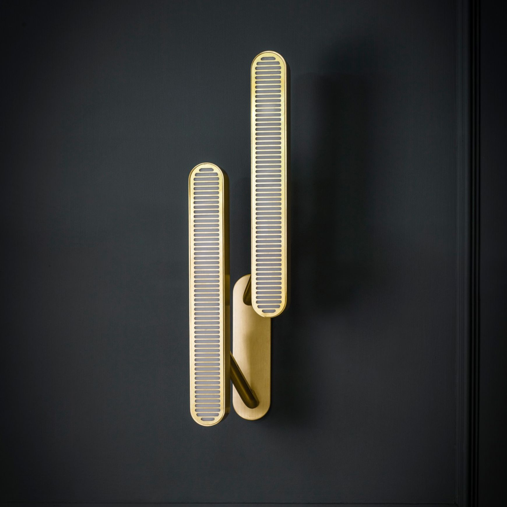 Colt Double Wall Light