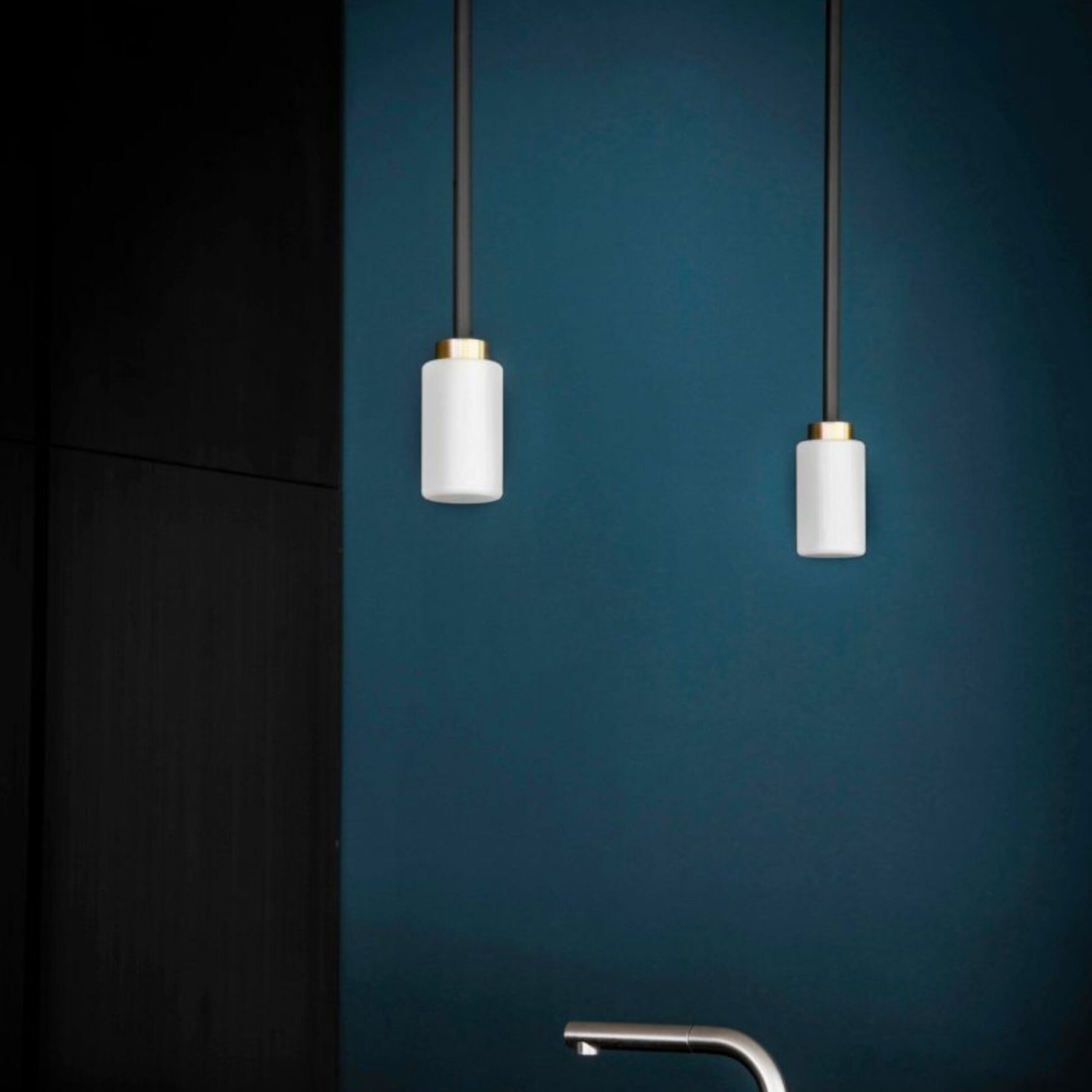 Farol Pendant Light