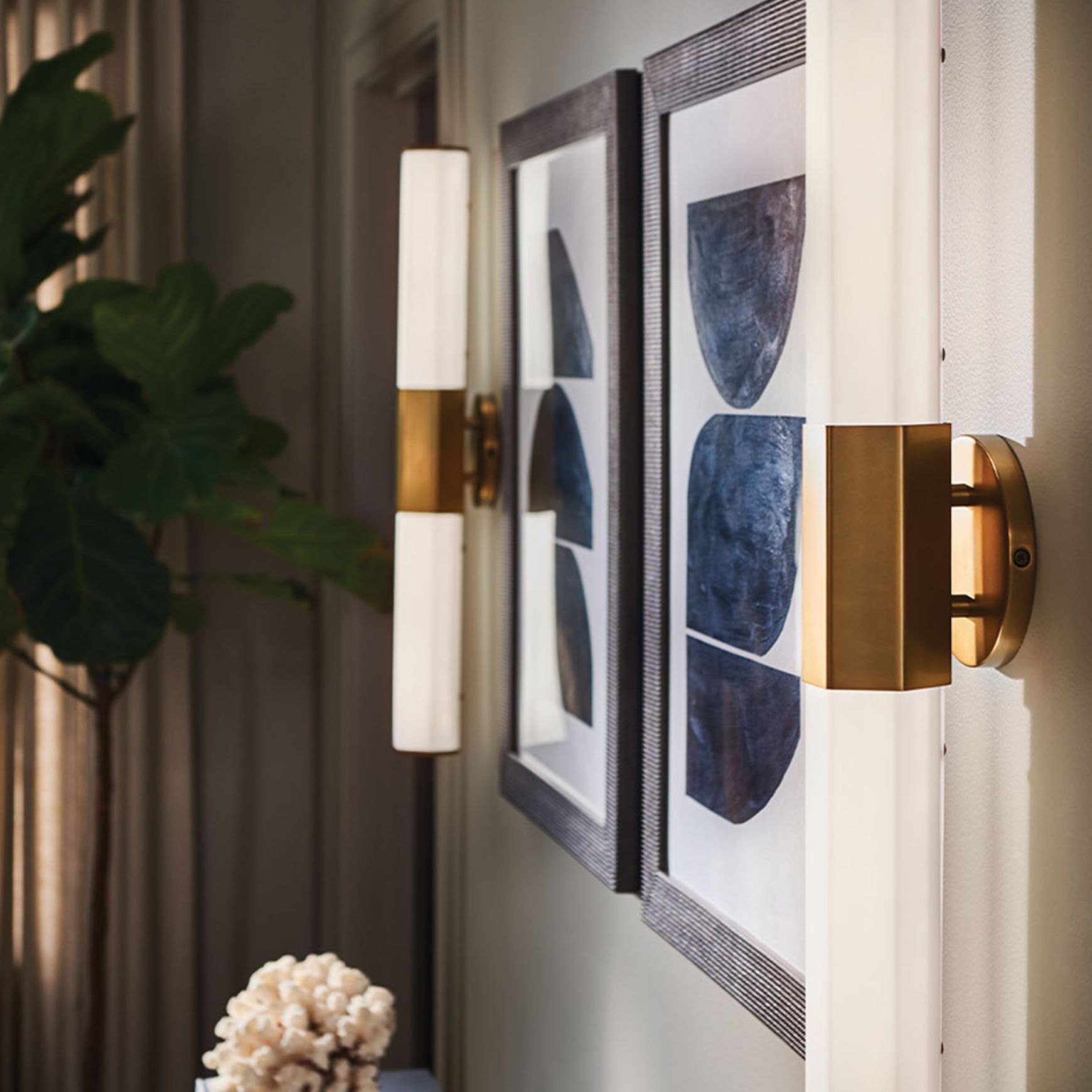 Facet Dual Wall Light