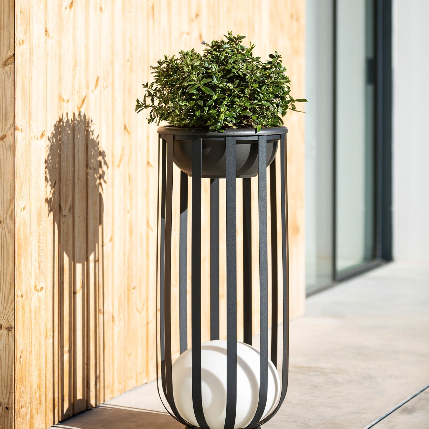 Bols Tall Outdoor Floor Lamp