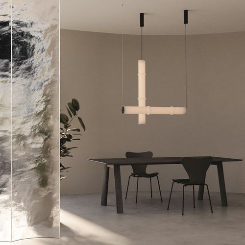 Canna Pendant Light