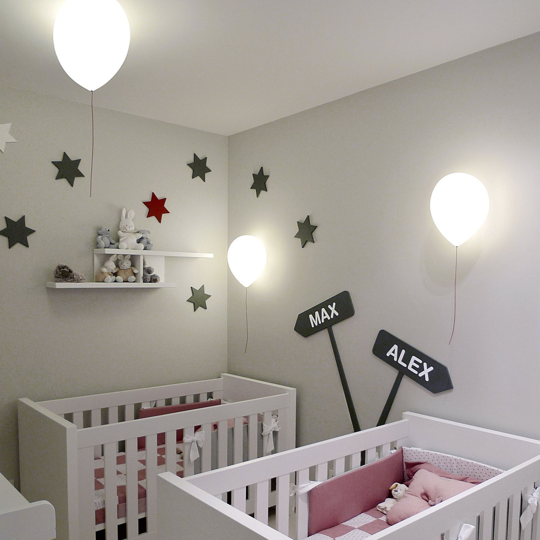 Balloon Wall Light