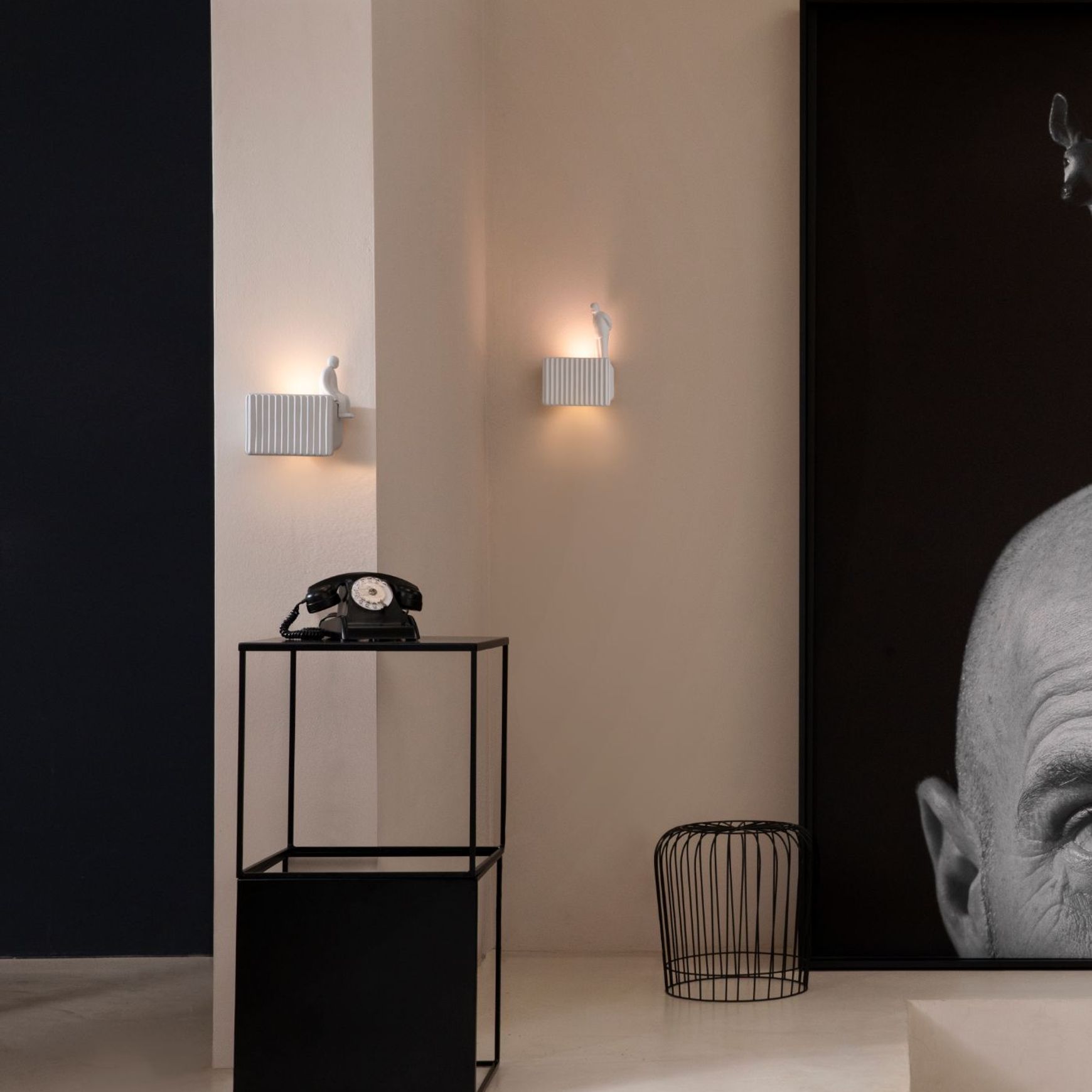 Umarell Wall Light