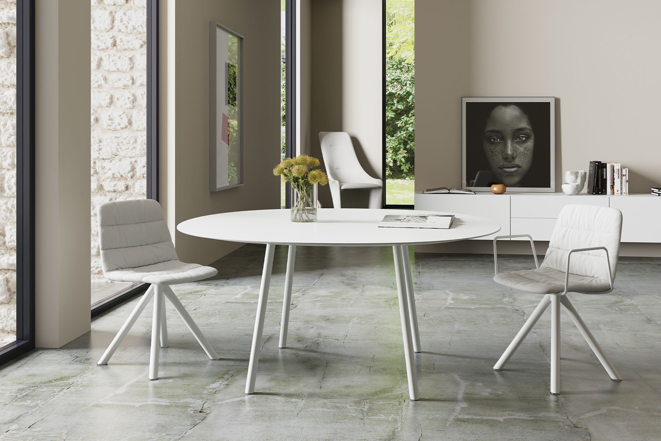 Maarten Chair - Swivel