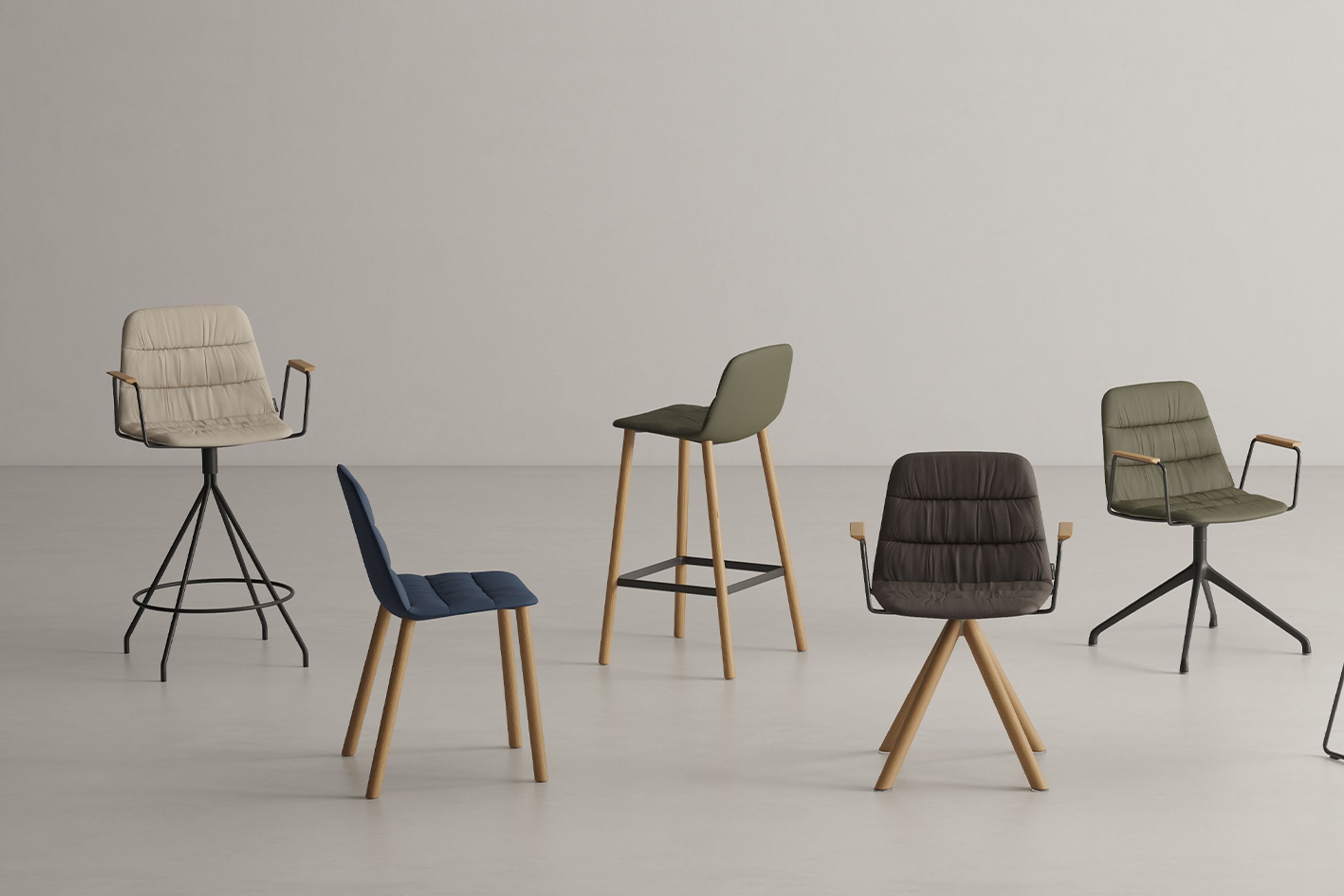 Maarten Bar Stool - Sled