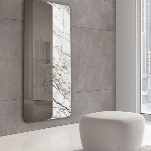 Monolito Mirror