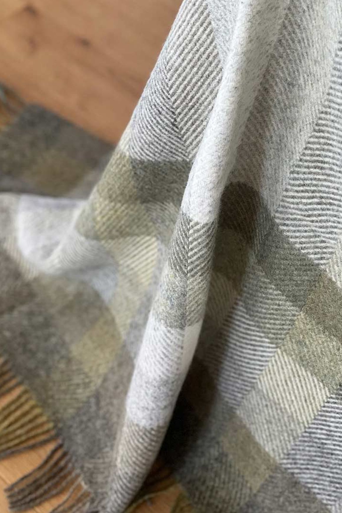 NZ Wool Throw - Woodale - Olive | 100% Pure Wool