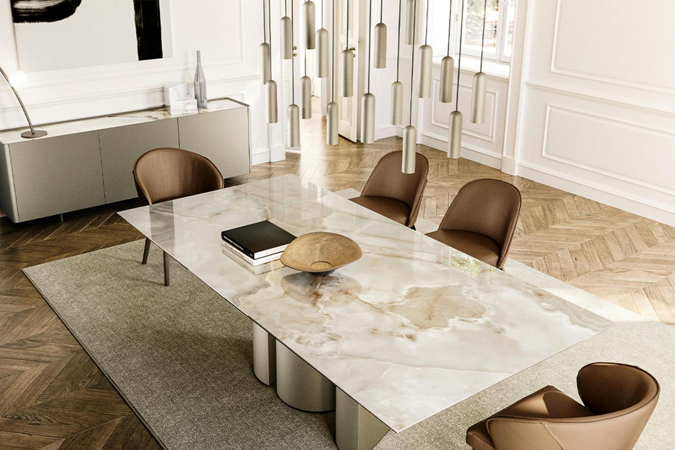 Plai Dining Table