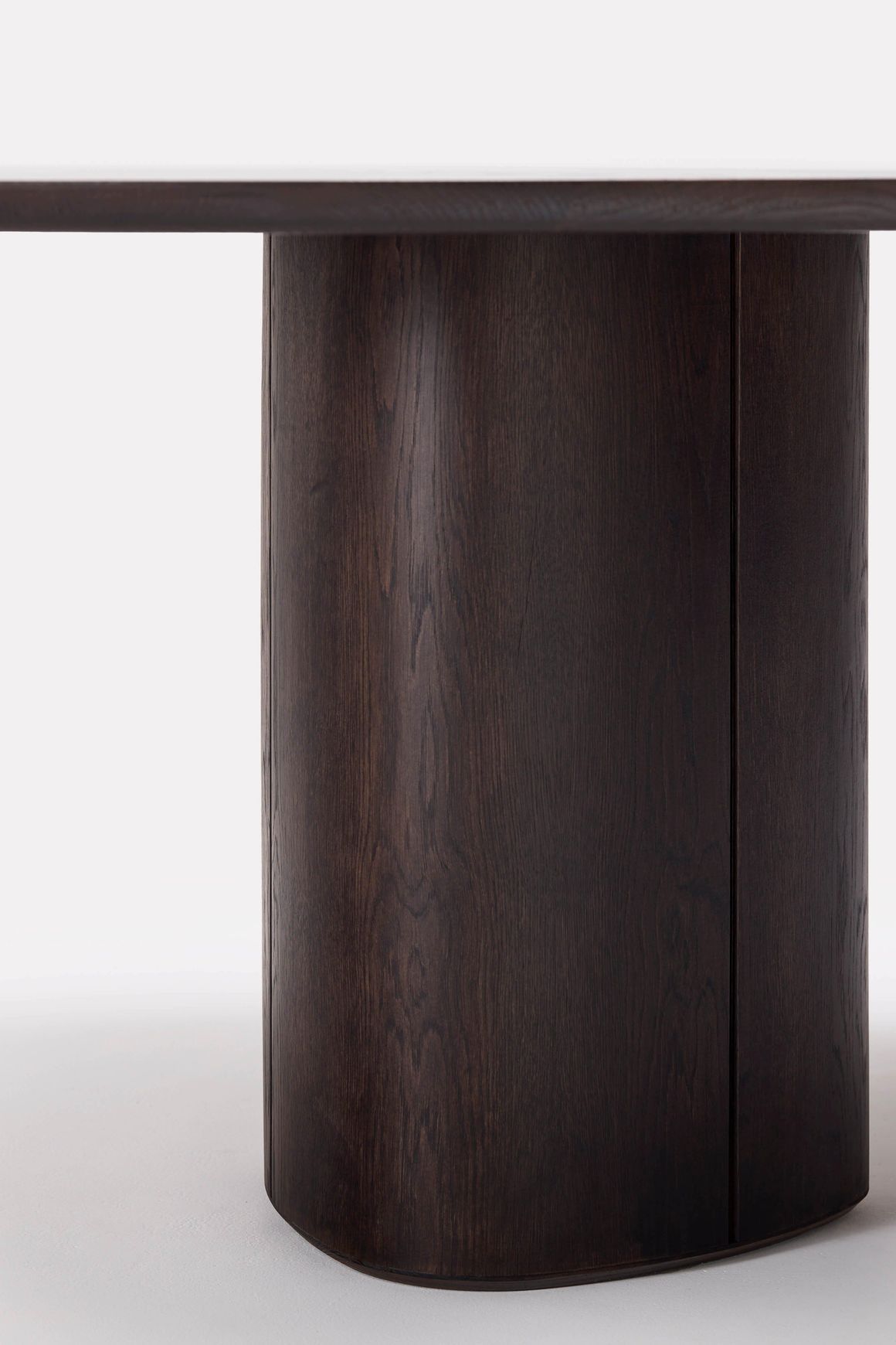 Portland Pedestal Dining Table