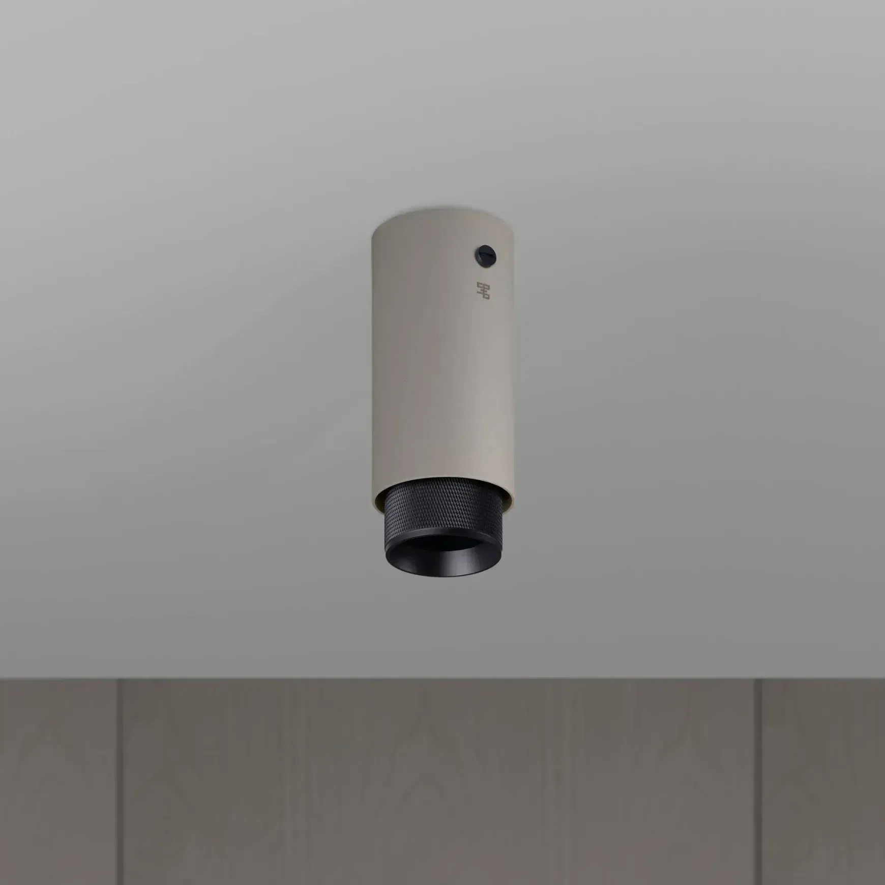 Exhaust Surface Spotlight