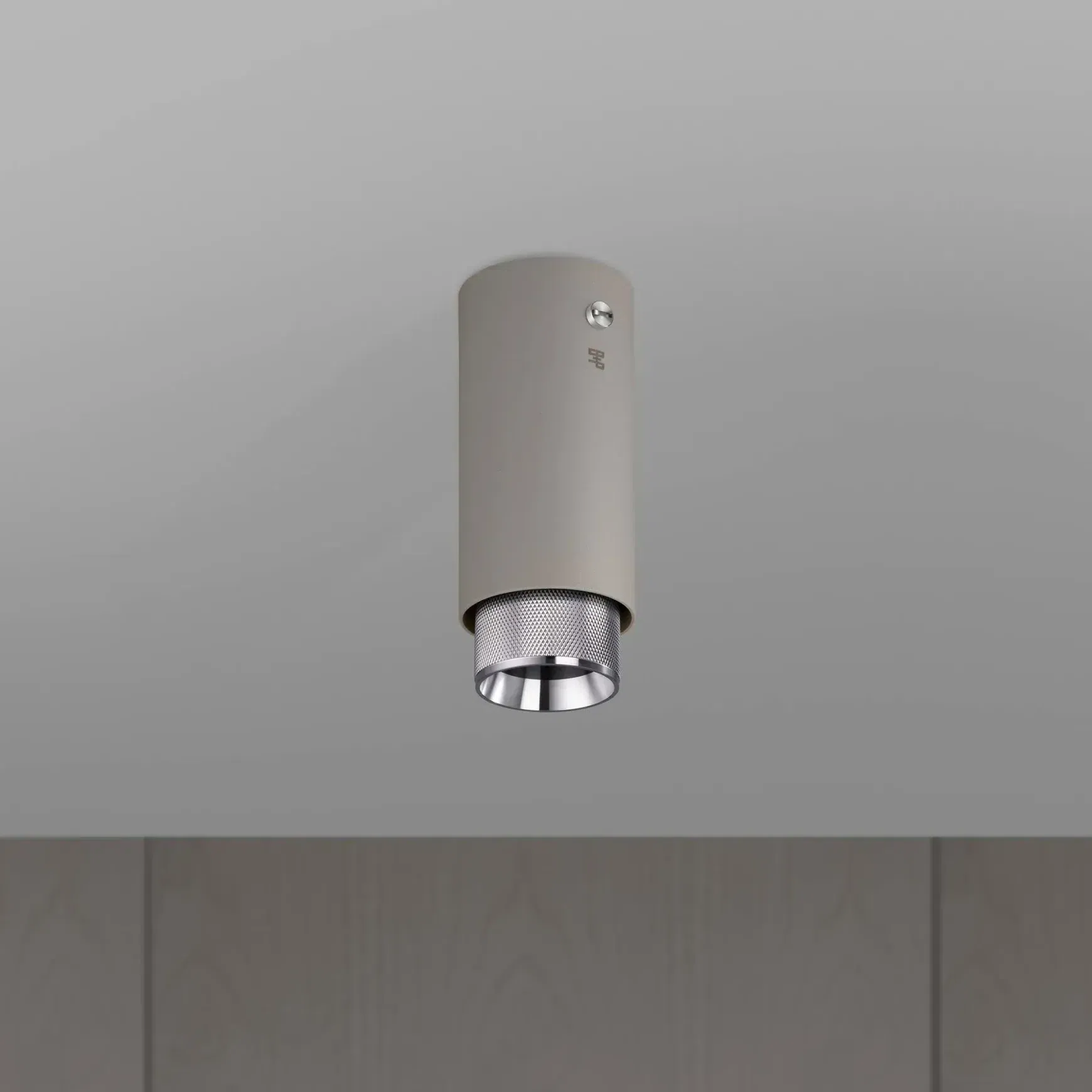 Exhaust Surface Spotlight