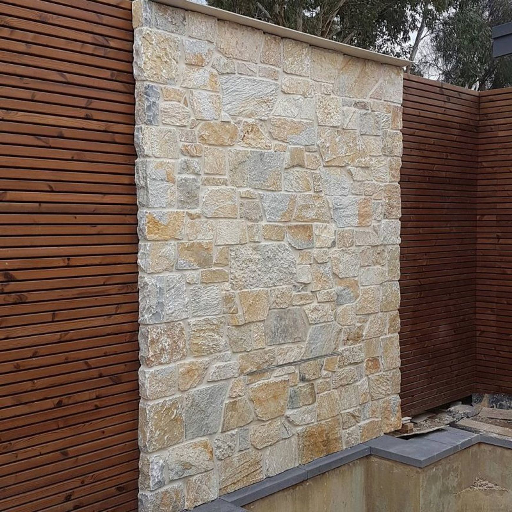 Airlie Stone Wall Cladding