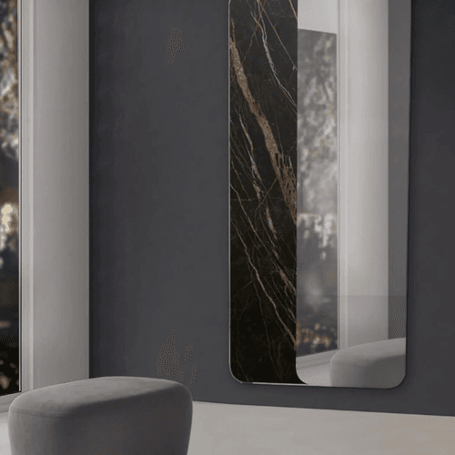 Monolito Mirror