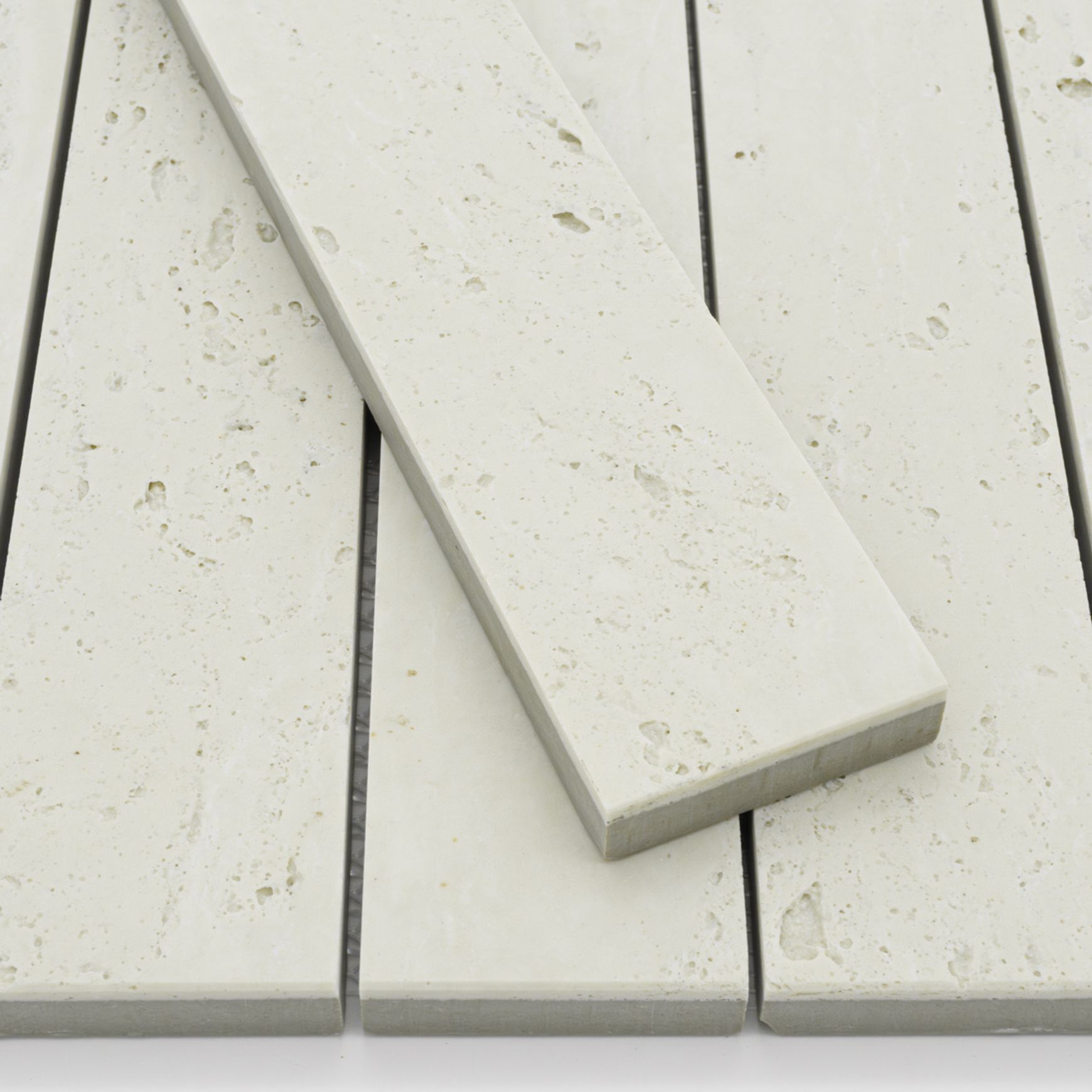 Caesar Linea White