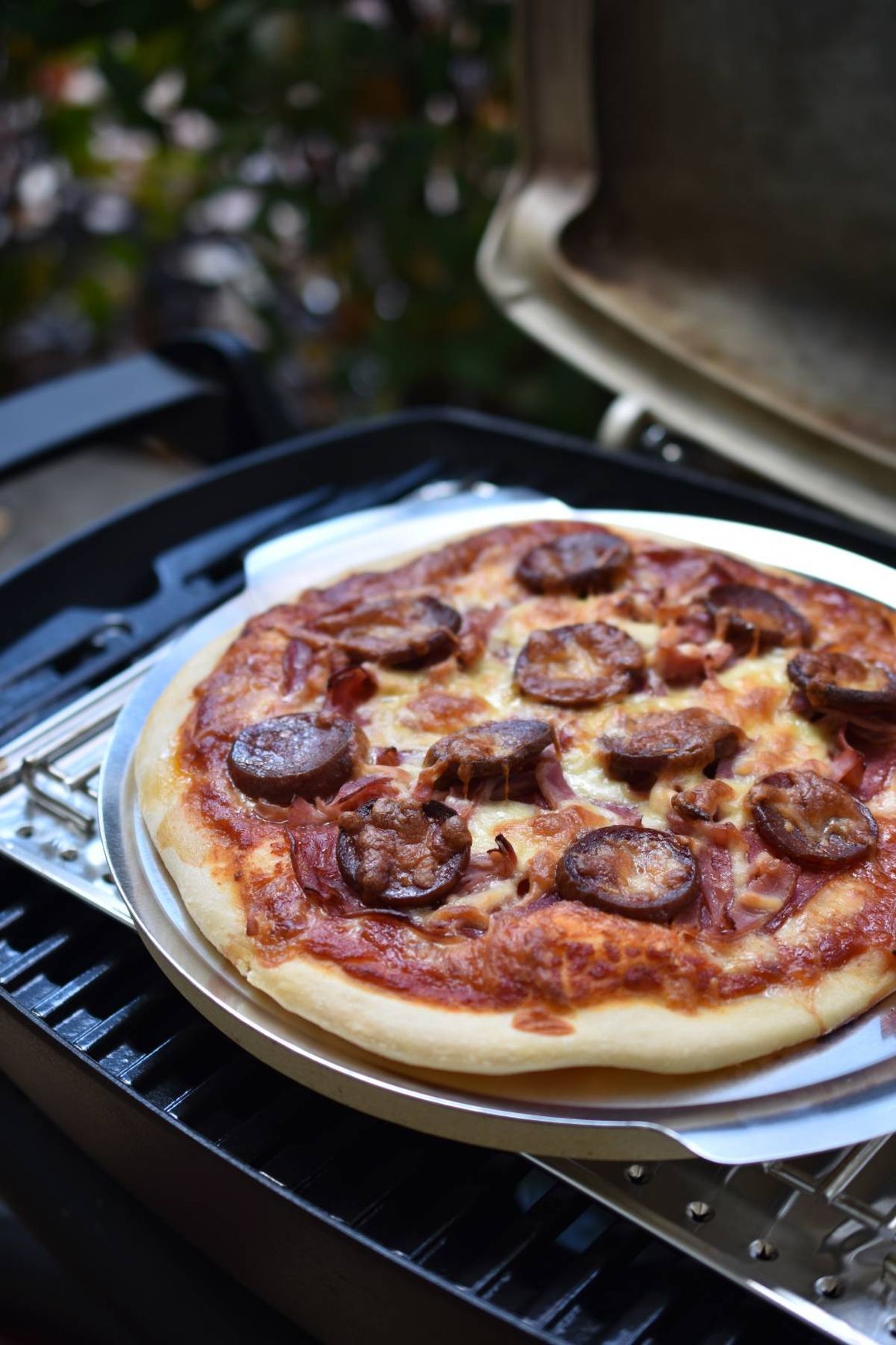 Weber Easy-Serve Pizza Tray